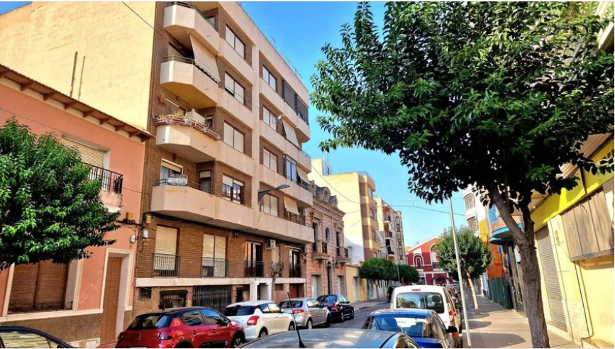 Edificios de viviendas en Almoradí (Alicante)