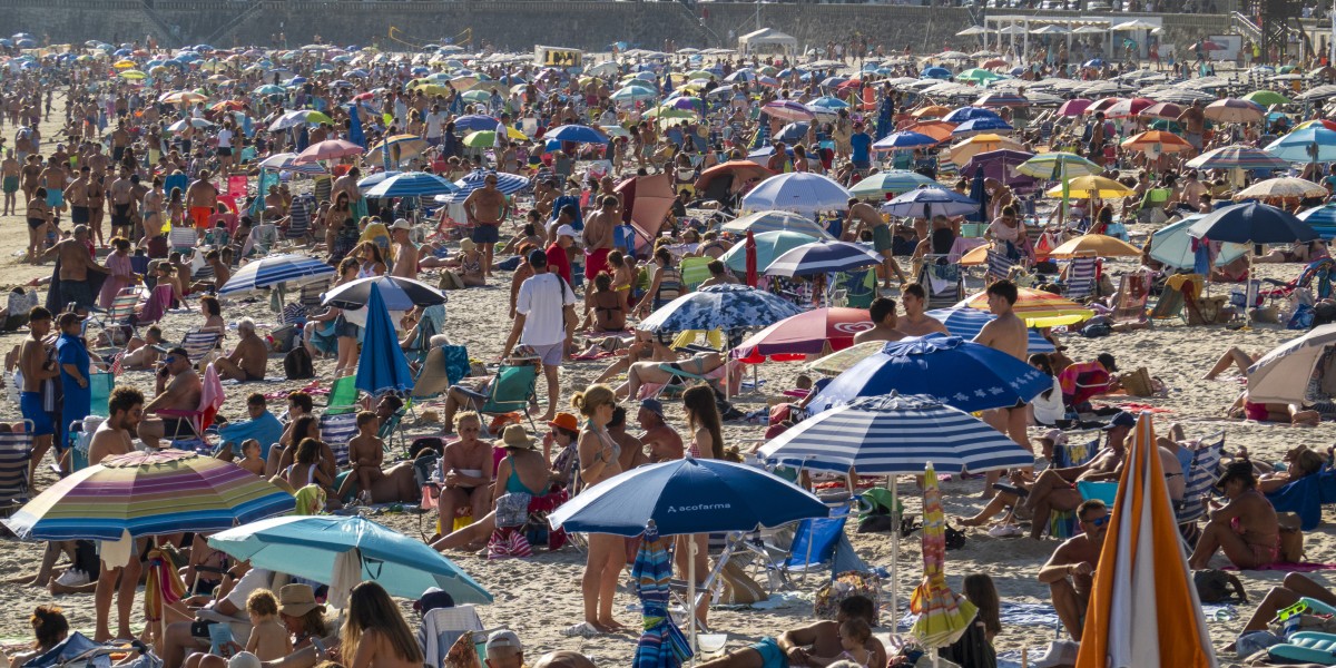 Overtourism hotspots to avoid in Spain