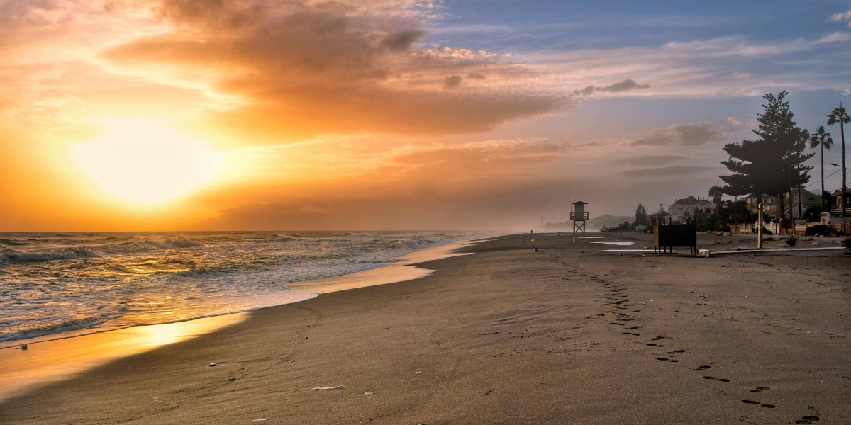 Living in Rincón de la Victoria