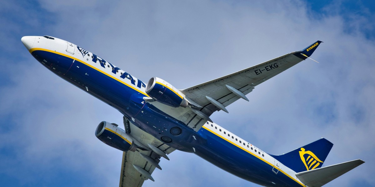Ryanair cuts one million seats