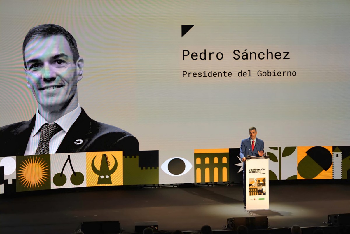 El presidente del Gobierno, Pedro Sánchez, interviene en la V Convención de Turespaña que se celebra en Cáceres esta semana