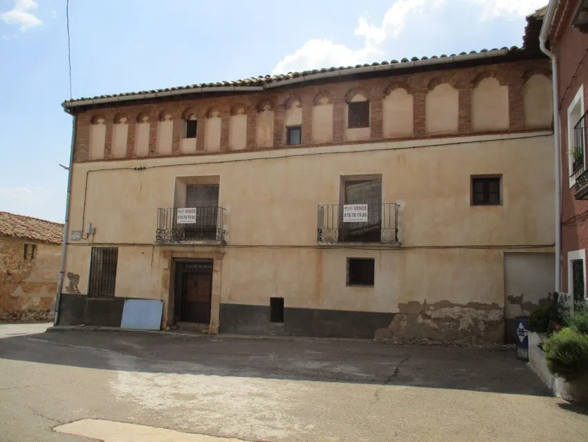 Casa de pueblo en venta en Teruel