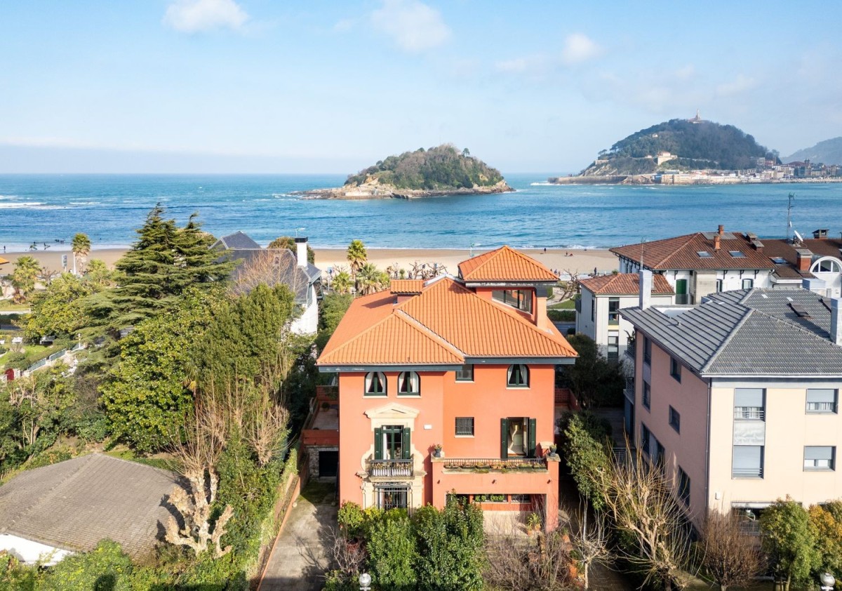 Luxury home for sale in San Sebastián