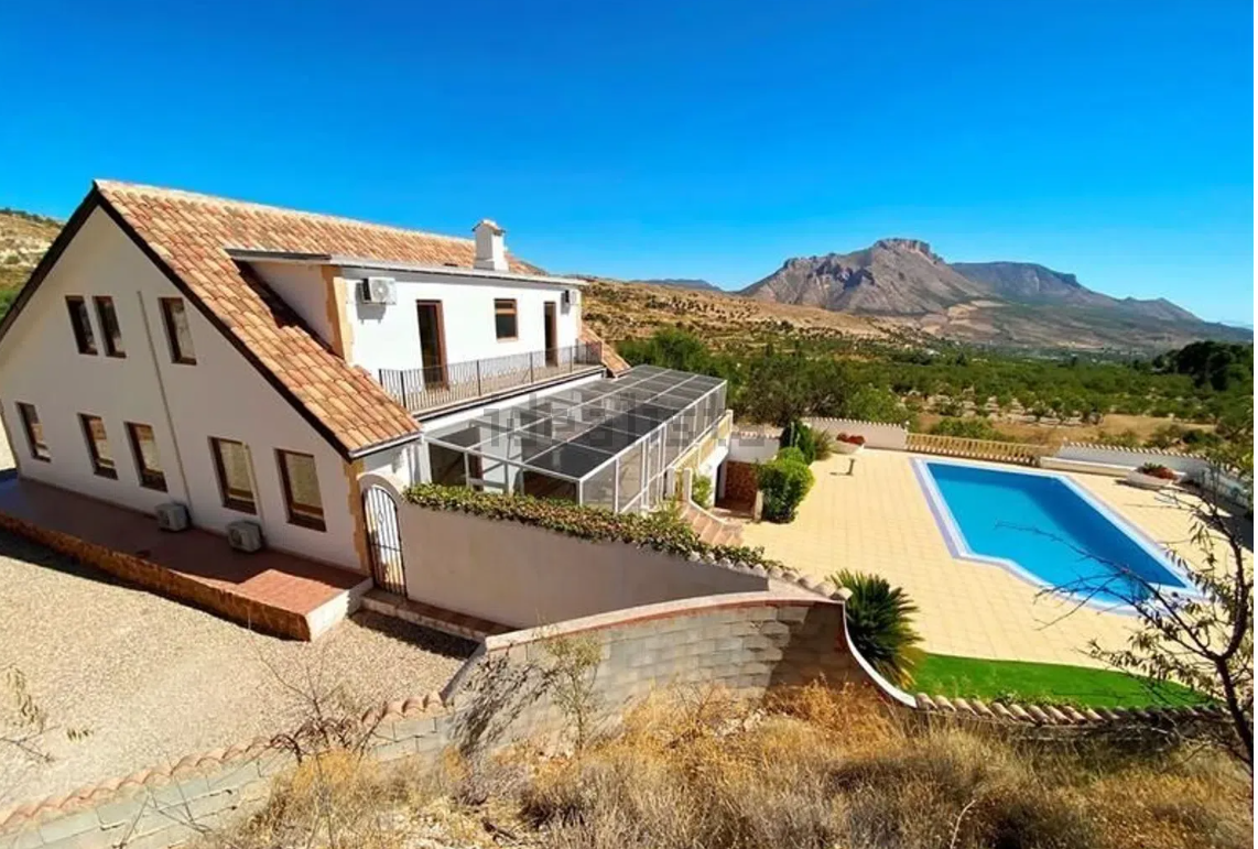 Cortijo en venta en Vélez-Blanco