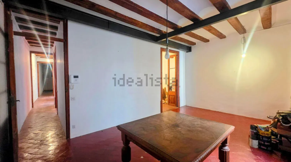 Piso en Ciutat Vella con una rebaja del 20%