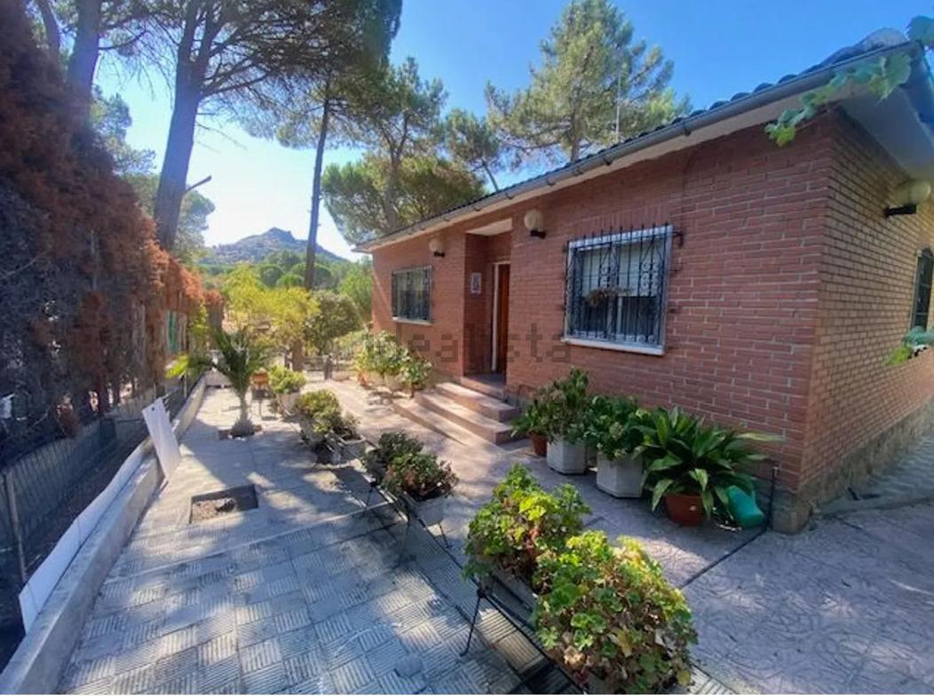 Chalet independiente por 199.000 euros en Madrid