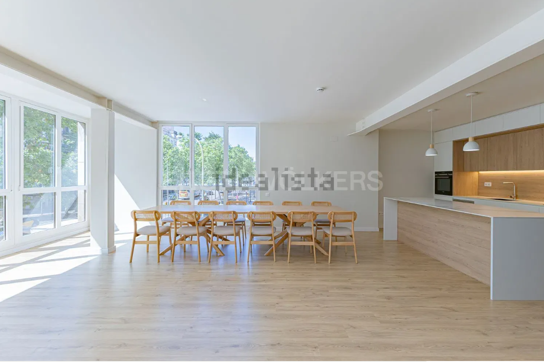 Piso de lujo con descuento en Barcelona 