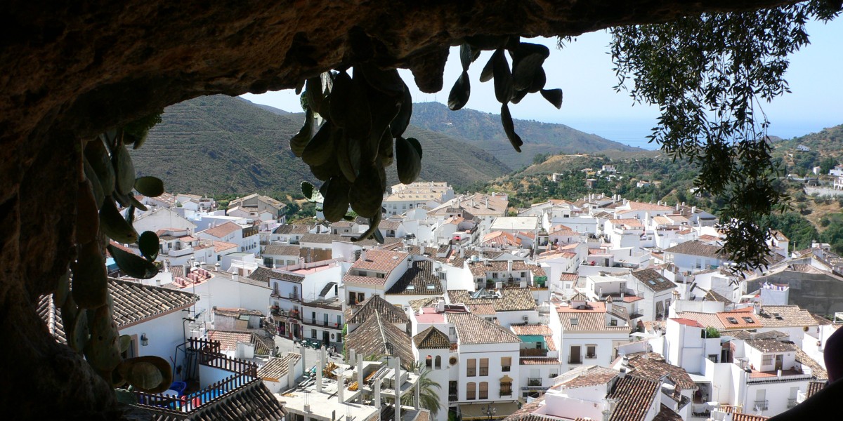 Living in Ojen near Marbella