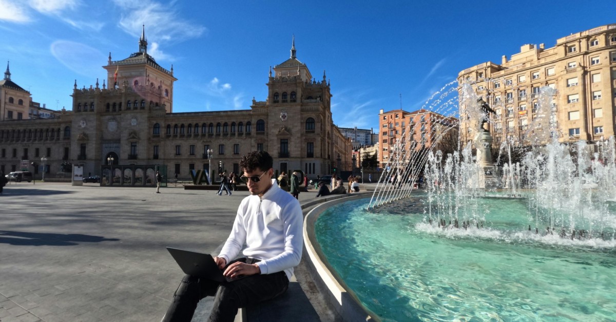 Why apply for a Digital Nomad Visa in Spain