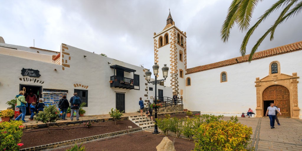 pueblo mas antiguo de canarias