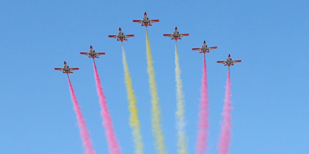 desfile del dia de la hispanidad