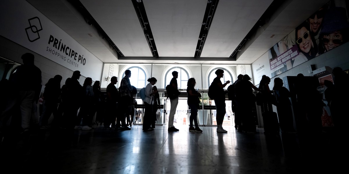 Les raisons du retrait de l'Espagne