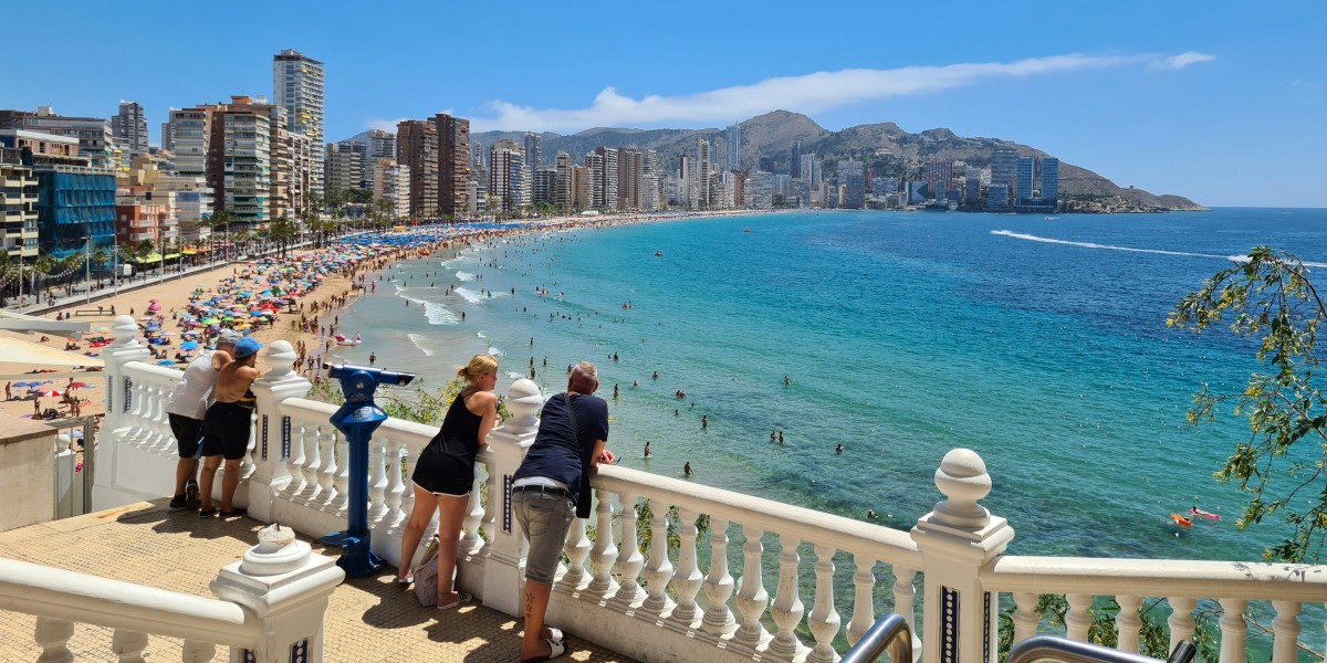 Overtourism problem in Spain