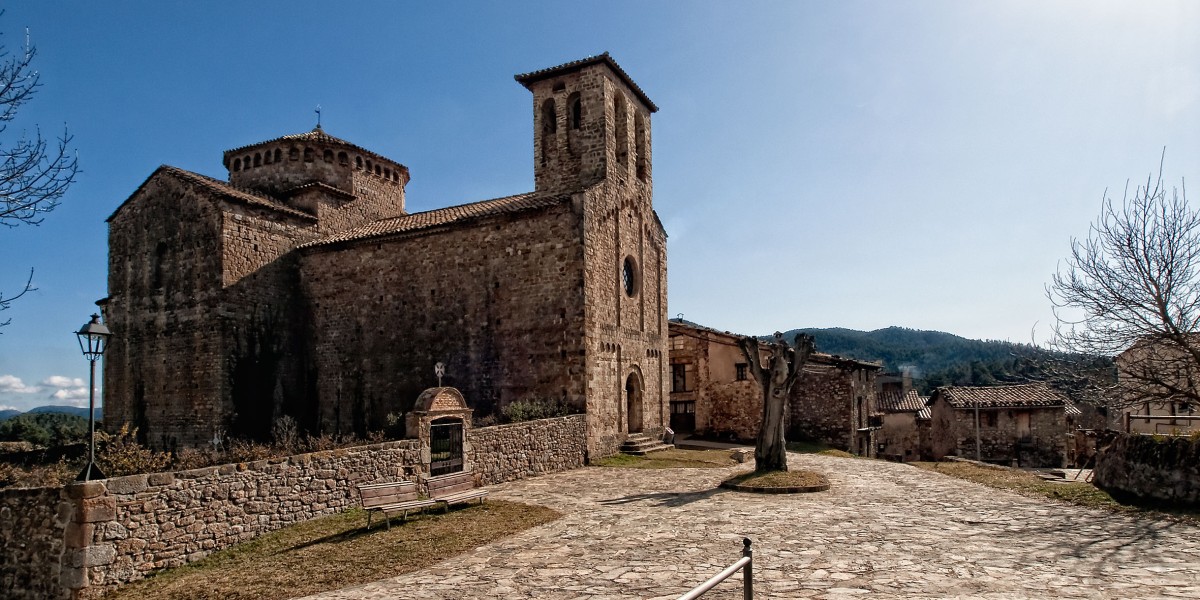 pueblo mas pequeño de cataluña