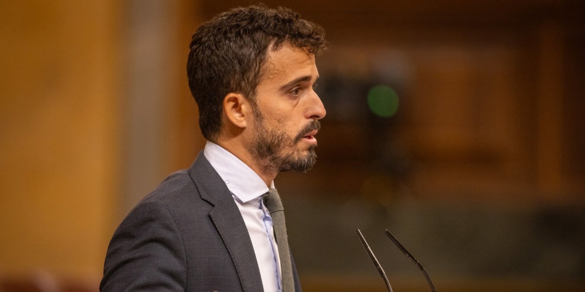 Archivo - El portavoz nacional de Vivienda de Vox y diputado por Málaga en el Congreso, Carlos Hernández Quero.