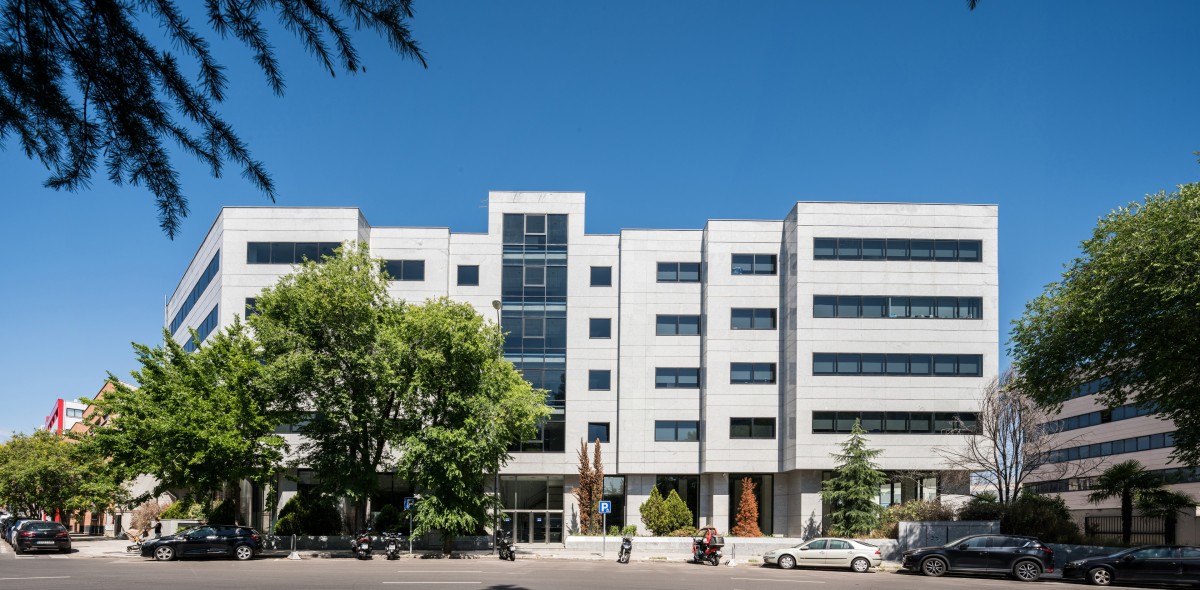 Meridia anuncia la venta de un complejo de oficinas en Madrid por 22,2 millones.