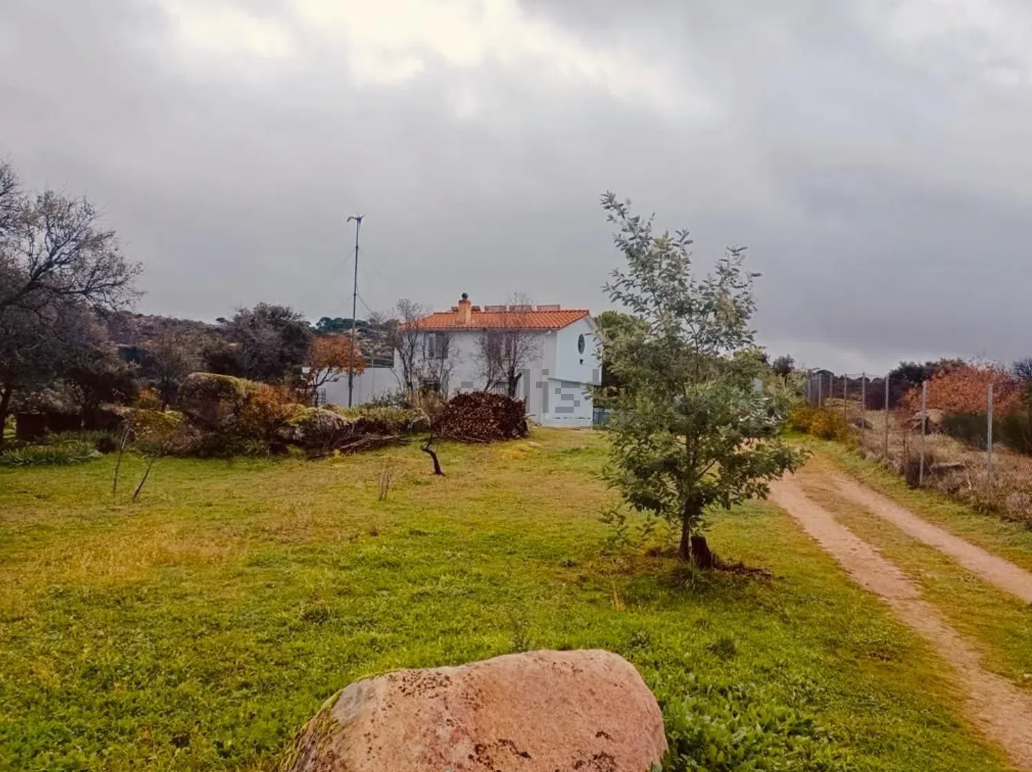 Casas baratas con parcela en Madrid