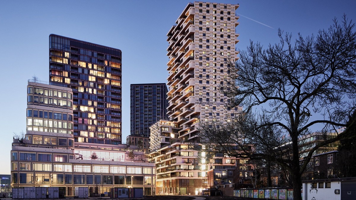 Diseñado por el estudio Stefano Boeri Architetti, Wonderwoods Vertical Forest es el nuevo “bosque vertical” que se eleva como un símbolo de sostenibilidad urbana.