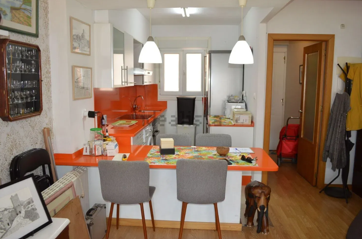 Piso en venta en Villarcayo de Merindad de Castilla la Vieja por 68.000 euros