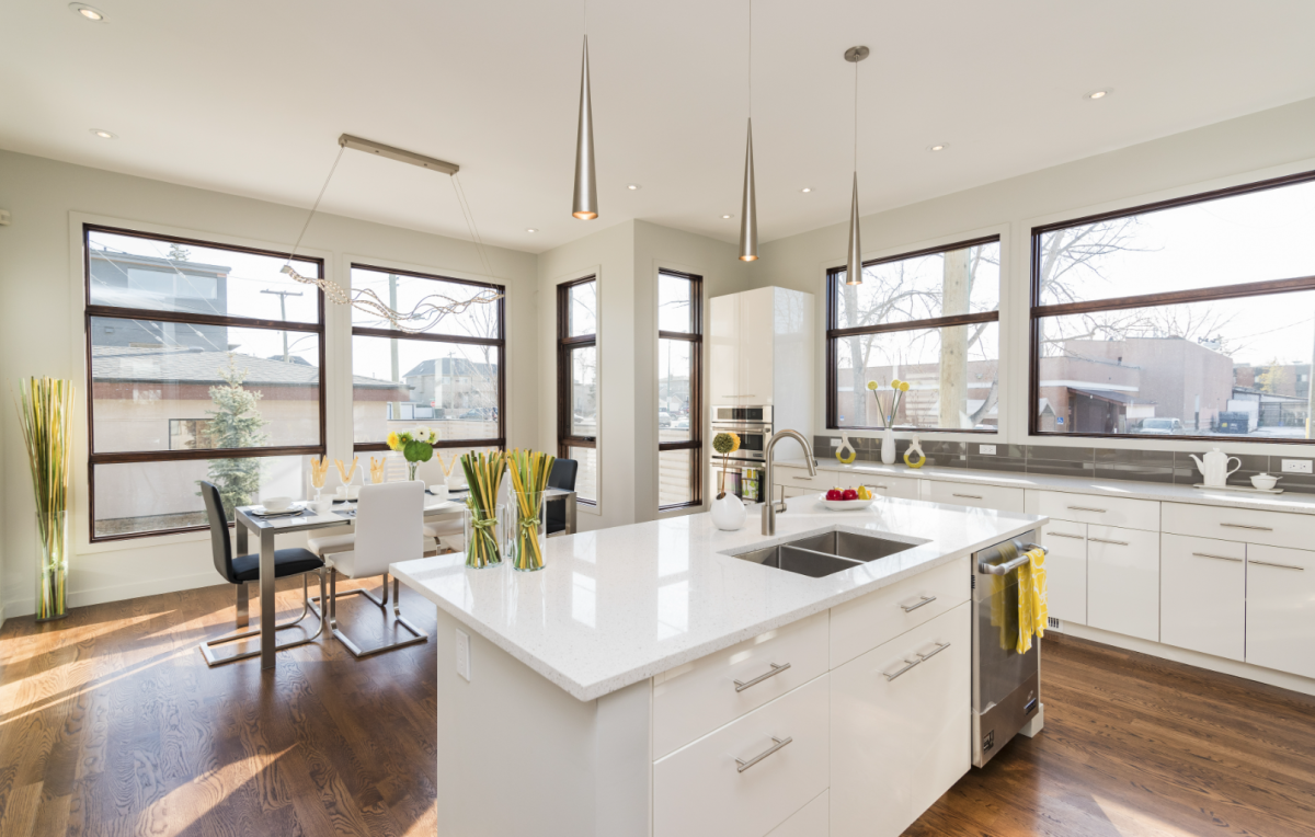 Cocina abierta blanca