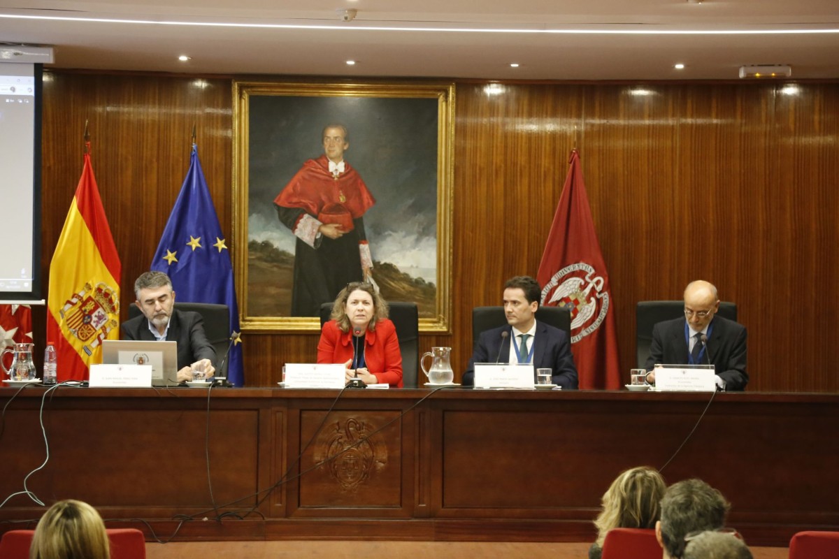 Congreso Nacional de Vivienda celebrado en la Facultad de Derecho de la Universidad Complutense