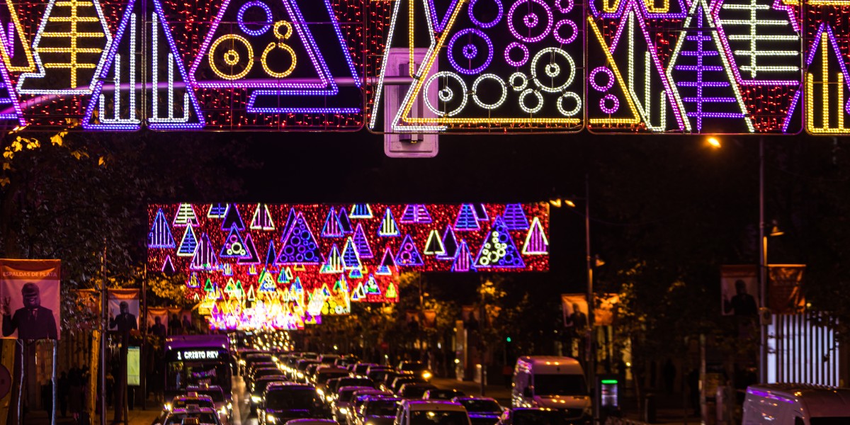 Le migliori luci di Natale in Spagna 2025