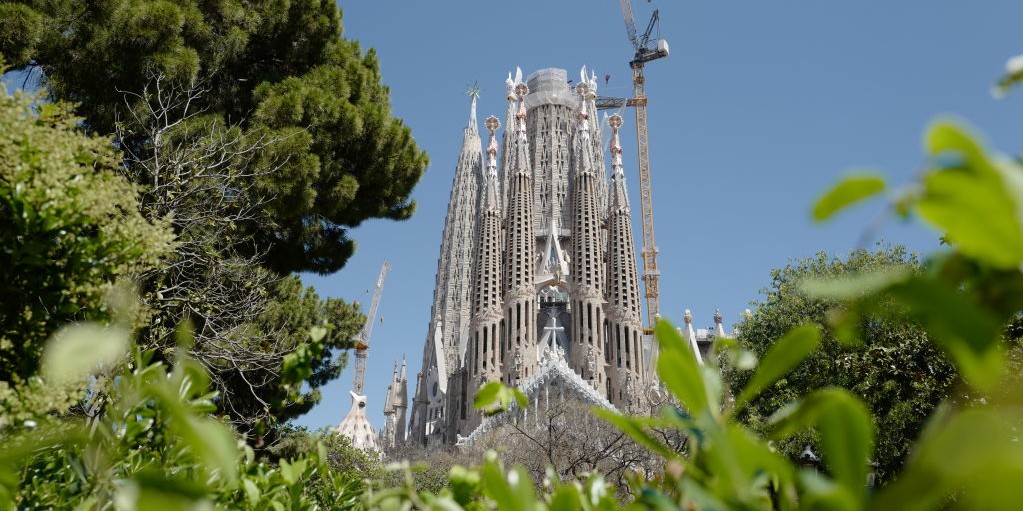 sagrada familia iglesia mas alta del mundo