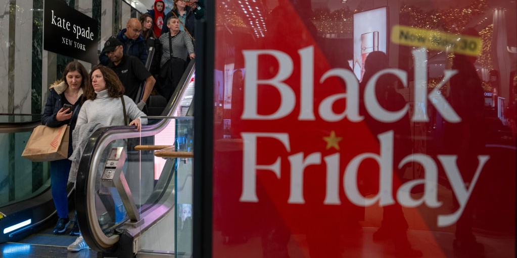 black friday o cyber monday