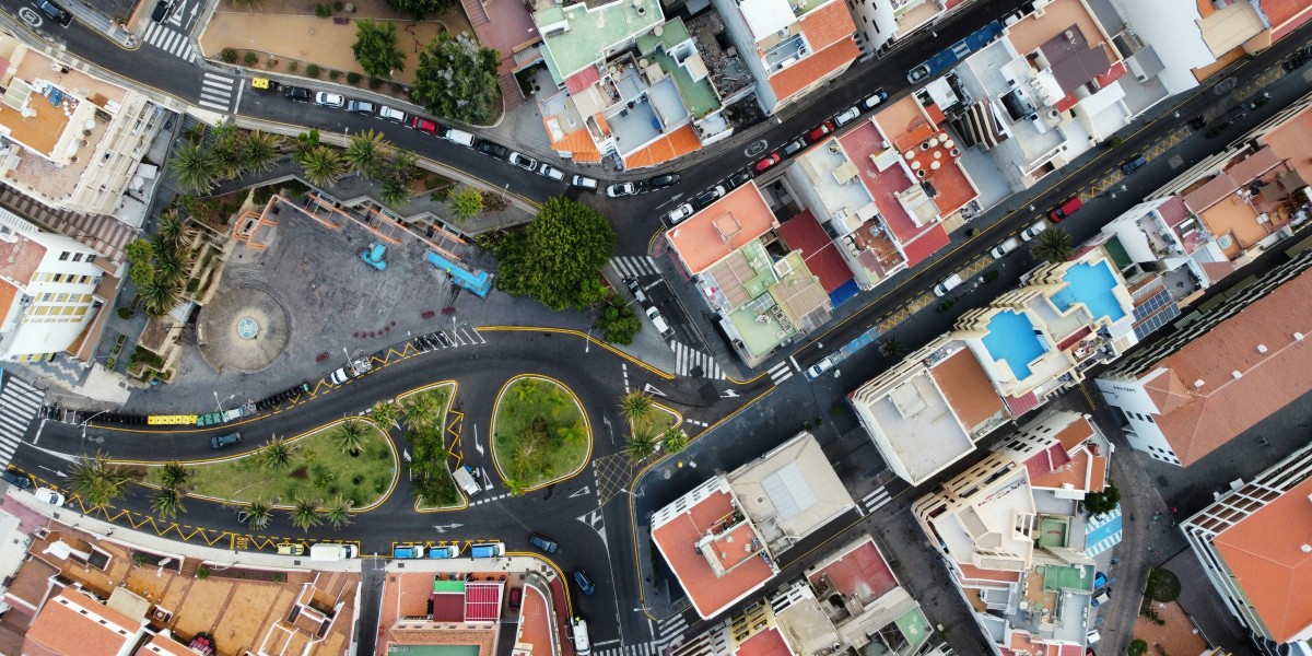 Living in Playa Las Americas