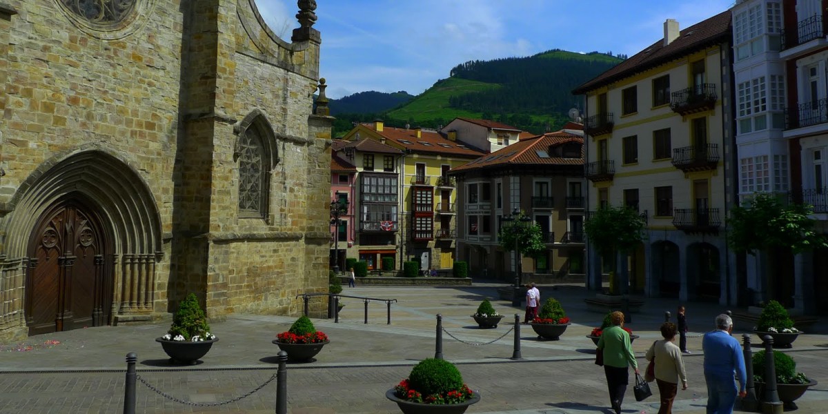 pueblo mas antiguo del pais vasco