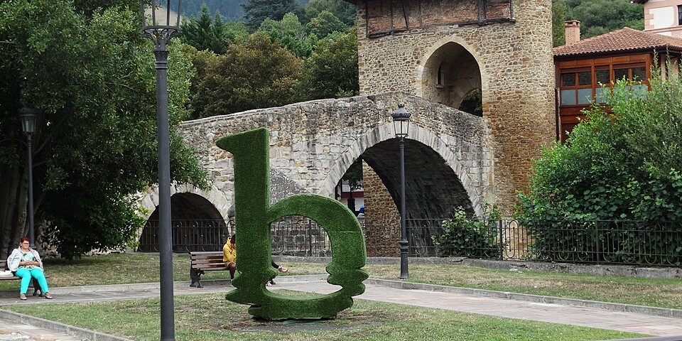 pueblo mas antiguo del pais vasco