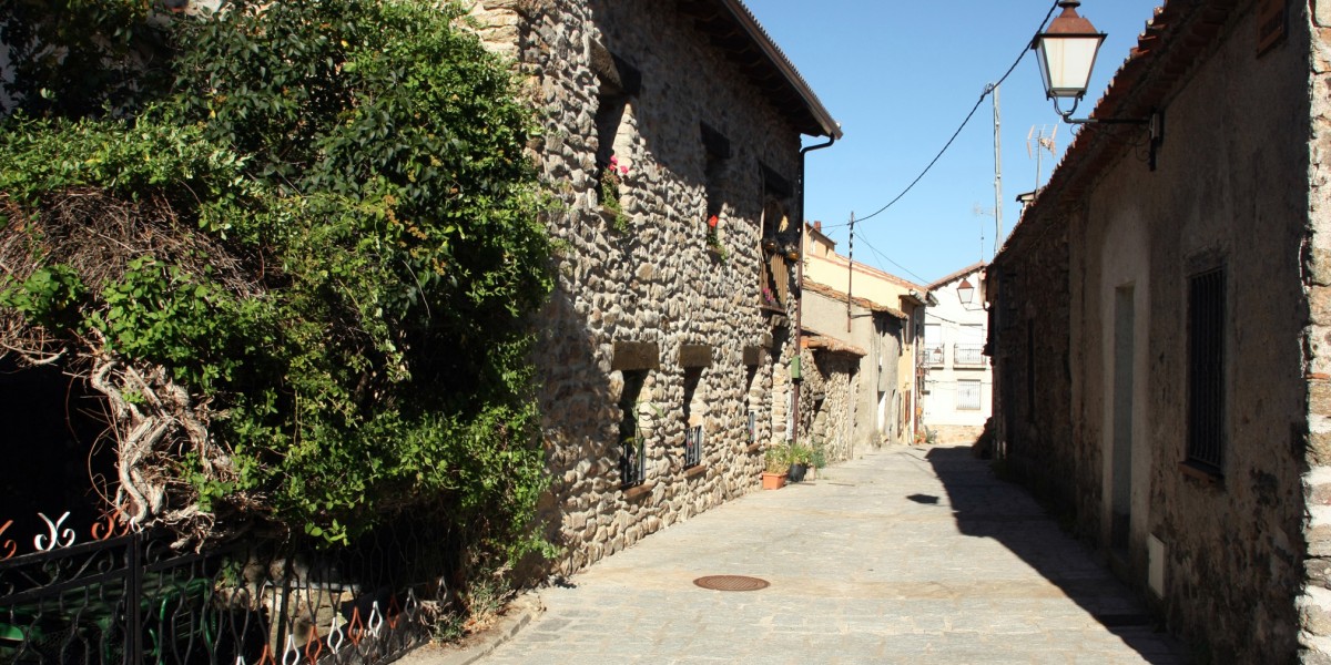 pueblo mas pequeño de madrid