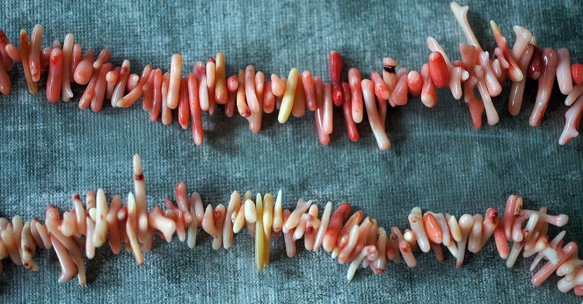 Una collana in corallo rosa