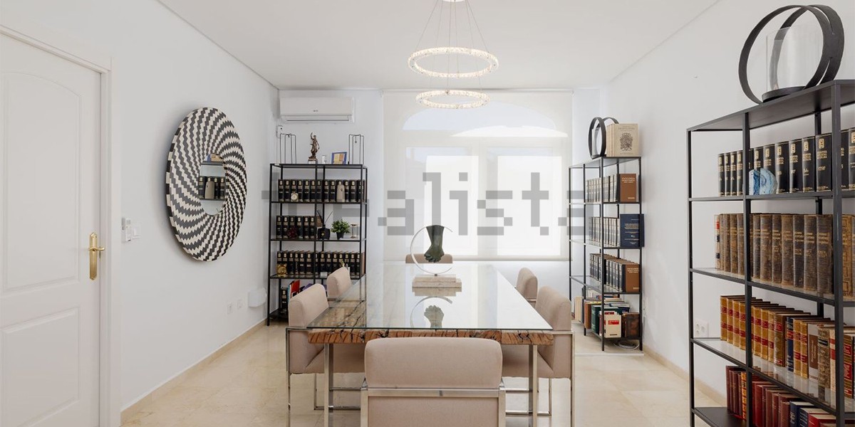 Luxury villa for sale in La Línea de la Concepción (Cádiz)