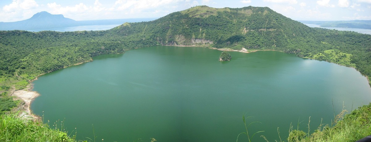 En el interior del volcán Taal se encuentra la pequeña isla de Vulcan Point.