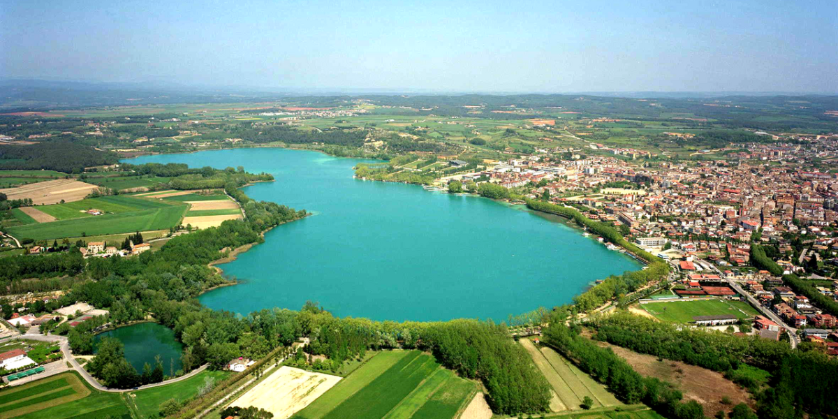 que veure al pla de l estany