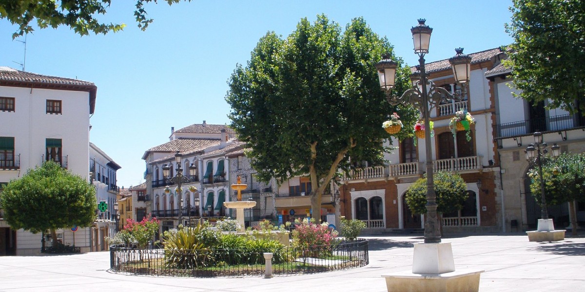 pueblo mas grande de granada