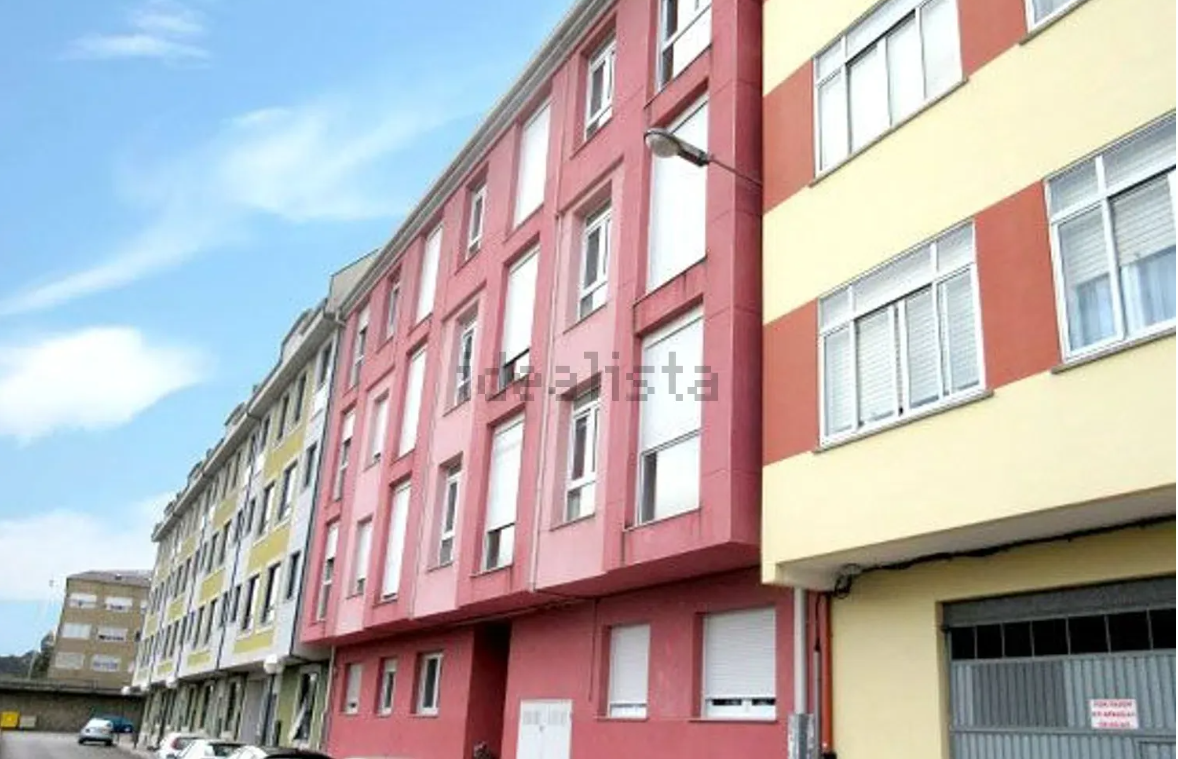 Piso en Narón por 33.000 euros 