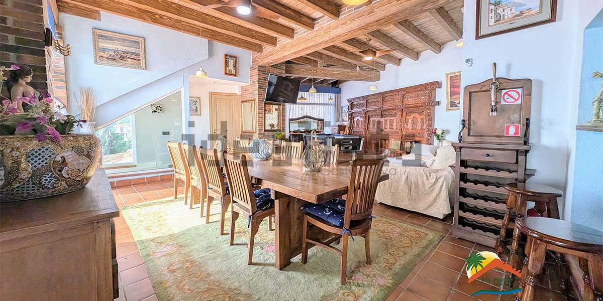 Increïble vil·la en un penya-segat de la Costa Brava