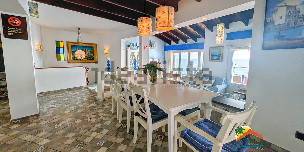 Increïble vil·la en un penya-segat de la Costa Brava