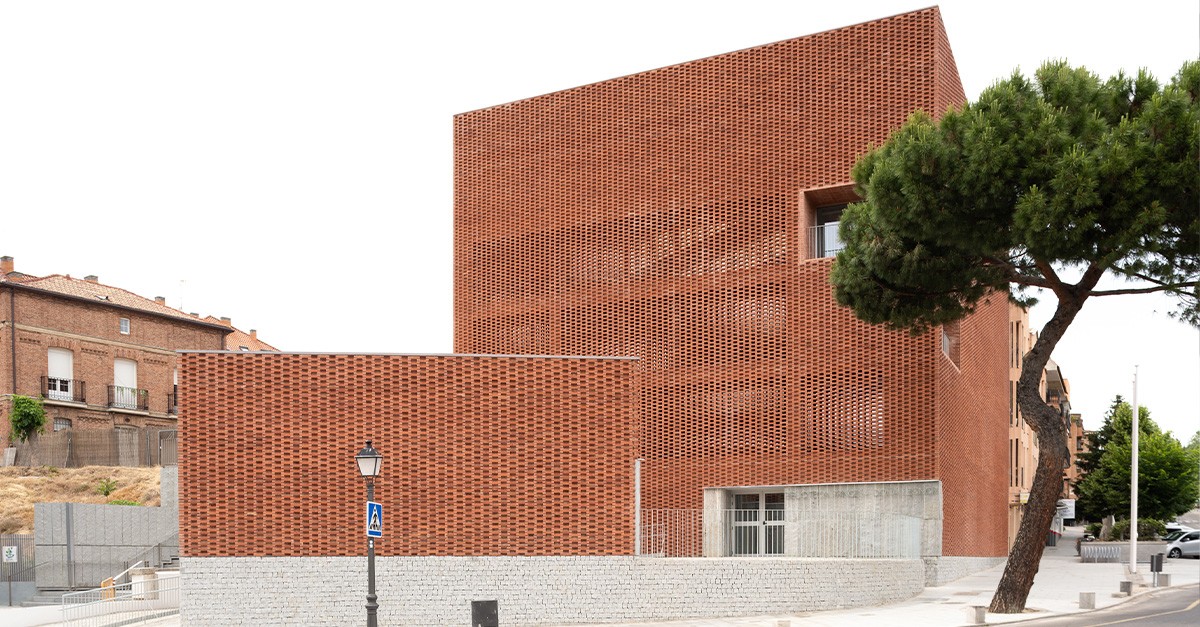Biblioteca y teatro de Boadilla del Monte 