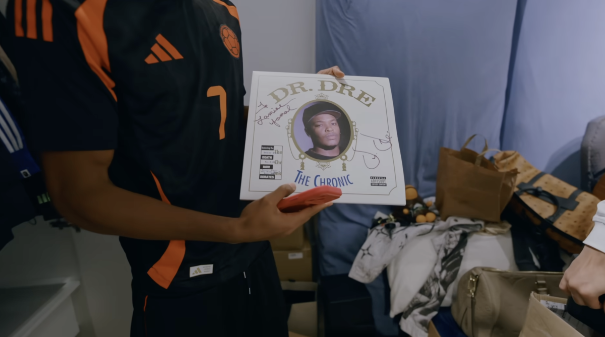 Lamine Yamal debuts as a YouTuber and his 'house tour' goes viral