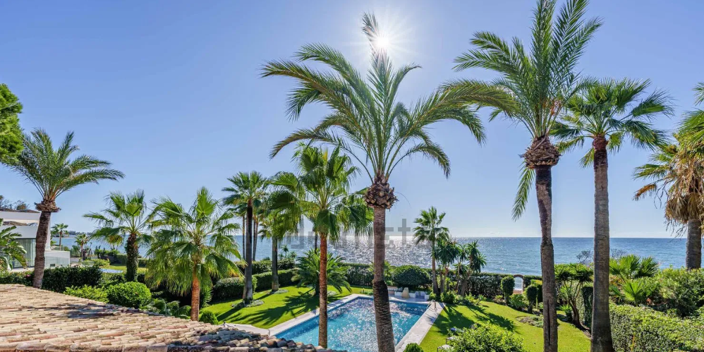 Casa de lujo a la venta en Estepona (Málaga)