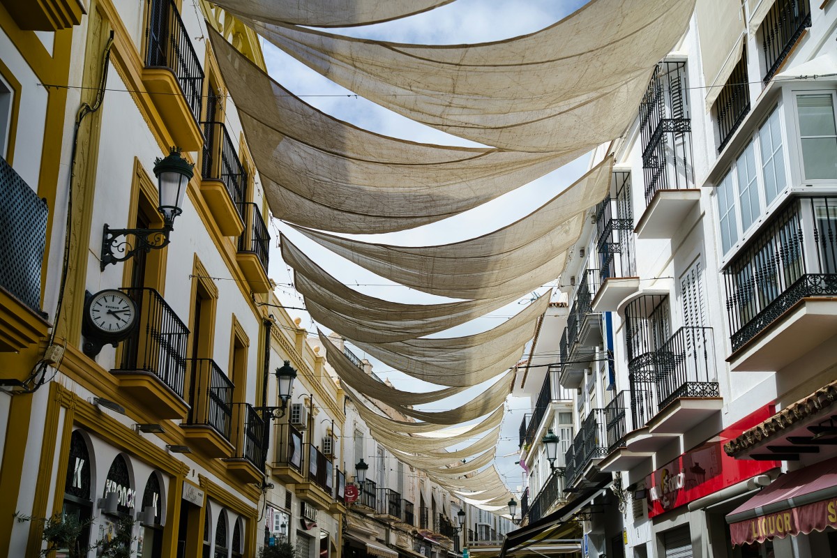 Nerja en hiver : vivre la Costa del Sol hors tourisme