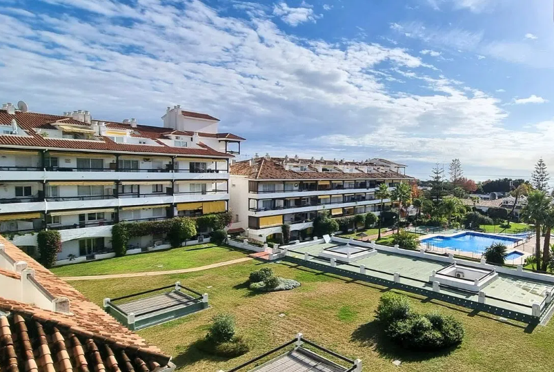 Apartment rental listing in Malaga