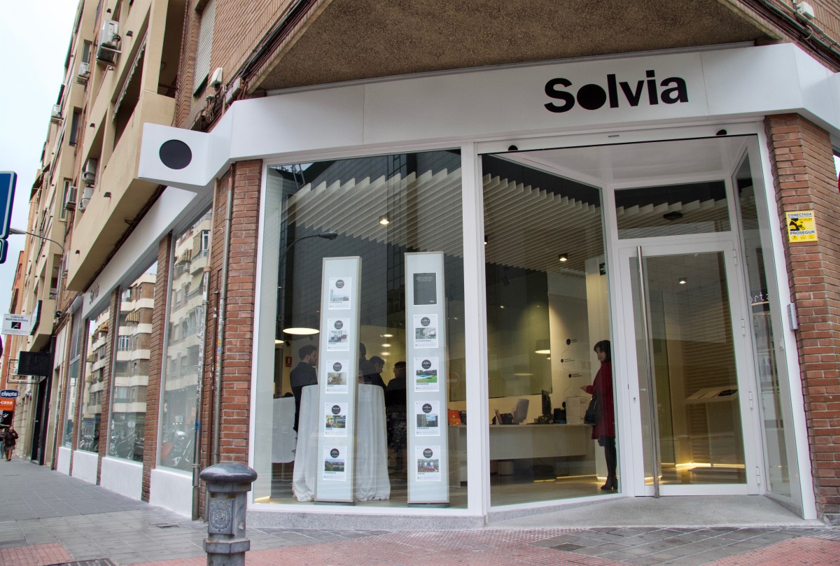 Imagen de agencia inmobiliaria en España