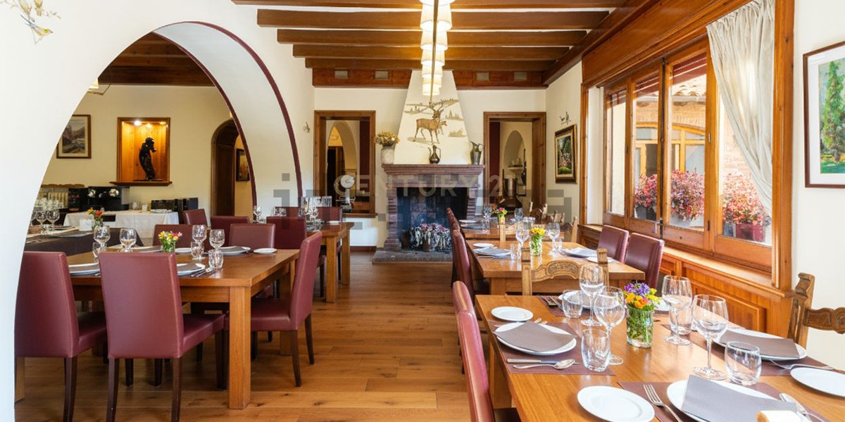 Encantador hotel rural a la venta en la sierra de Cataluña