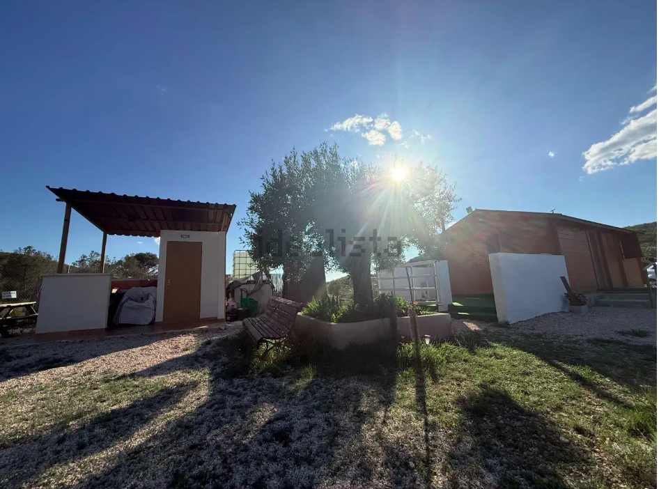 Chalet en Albanilla por 64.900 euros