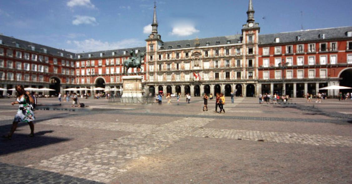 8 casas en las que tomarse una ‘relaxing cup of café con leche in la plaza mayor’