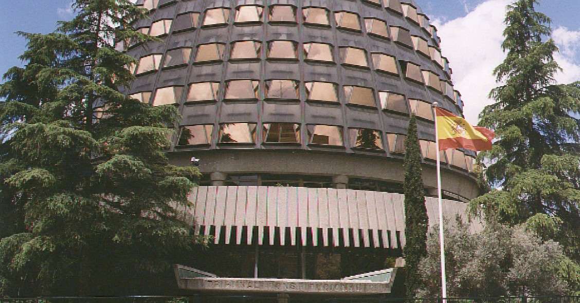 El constitucional suspende de forma cautelar la ley antidesahucios de Andalucía